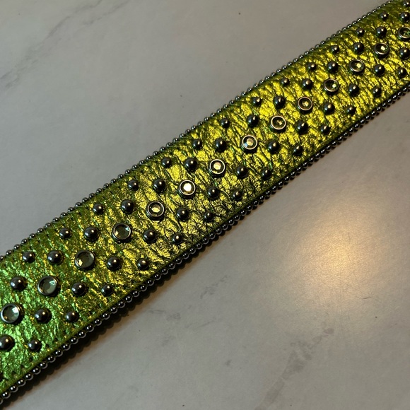 Studded Leather Rhinestone Green - Picture 10 of 11